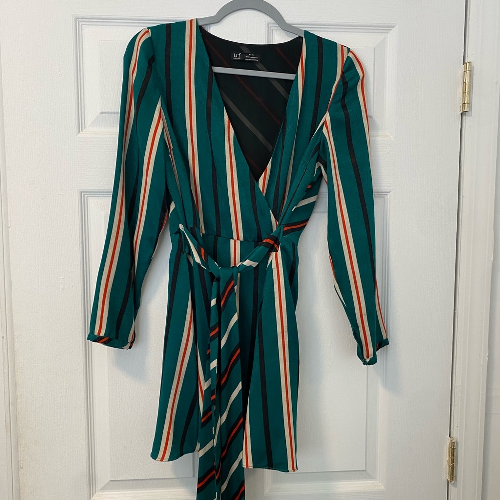 Zara medium striped dress! Fun colors